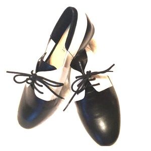 Nine West Two-toned flats